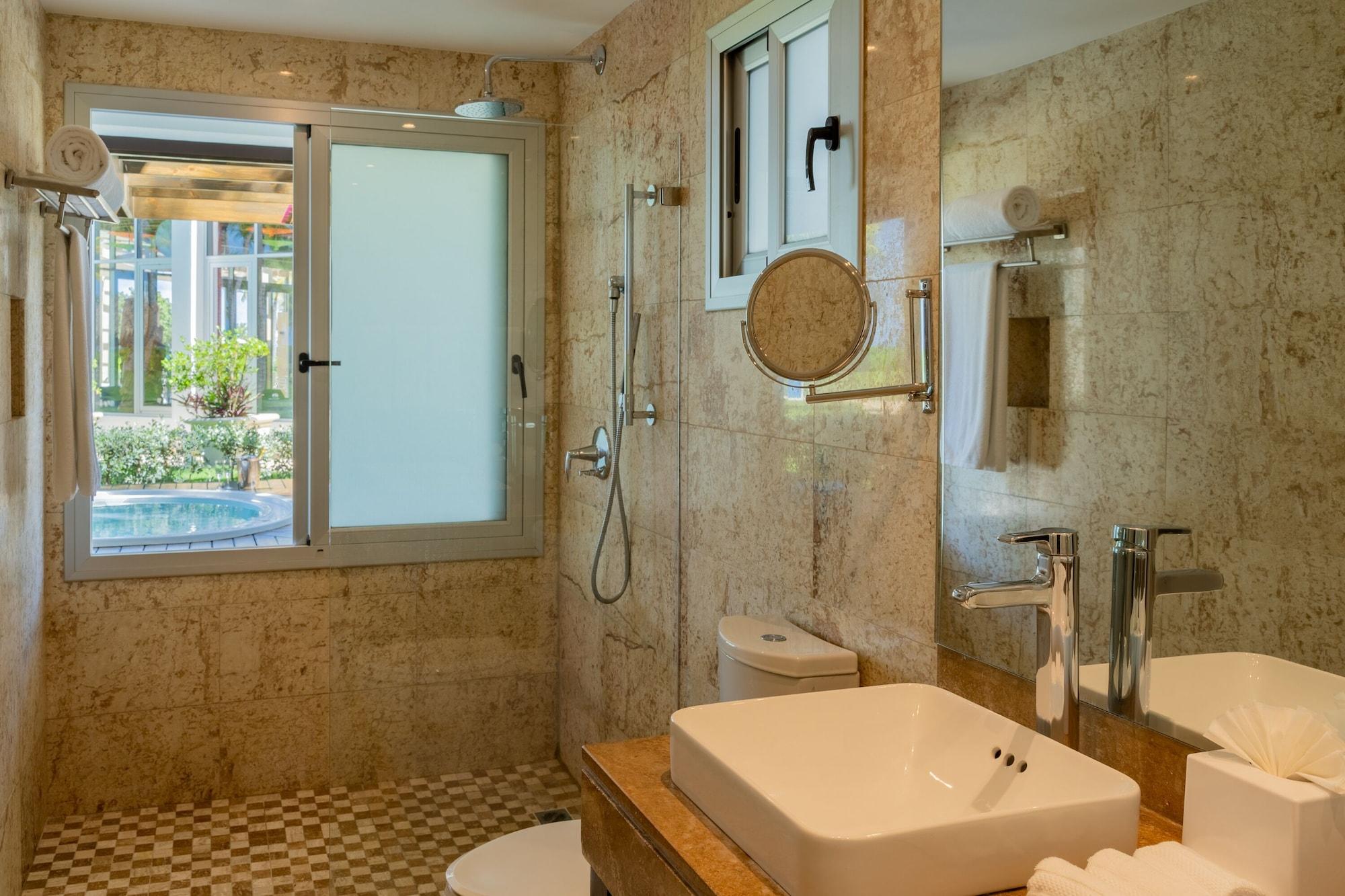 Bakour Punta Cana Suites Ngoại thất bức ảnh